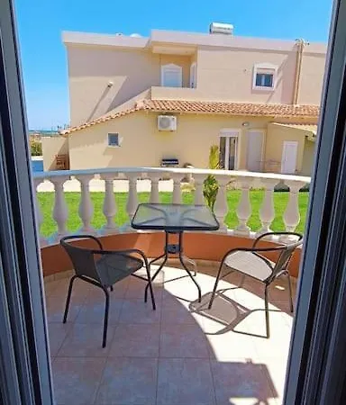 Verano Mar Apartment_near The Sea-free Parking * הרסוניסוס